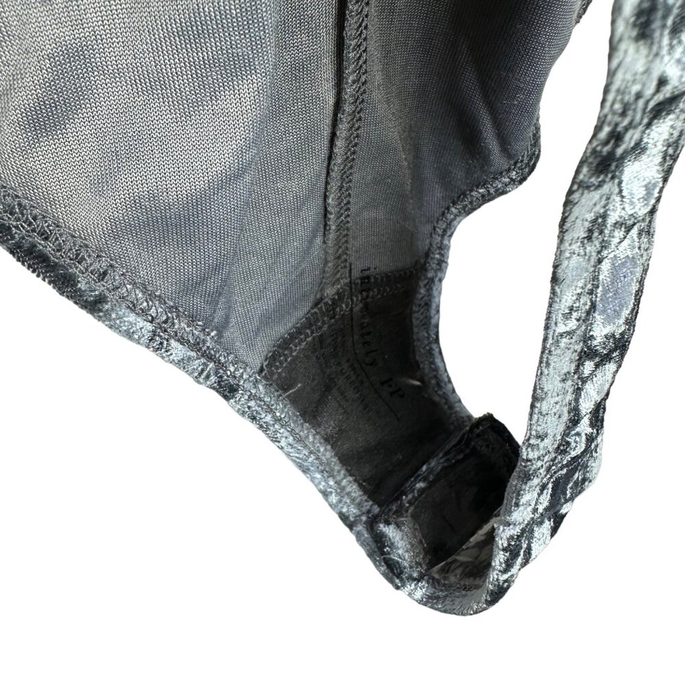 Free People Don't You Wish Velvet Bodysuit Size XS V-neck Gray Blue New - Picture 7 of 12